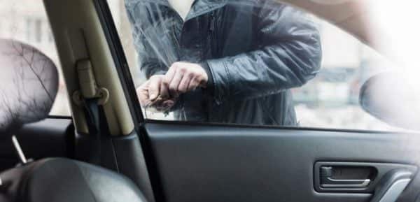 Cobertura de robo en el seguro de coche: qué hacer si te roban el coche