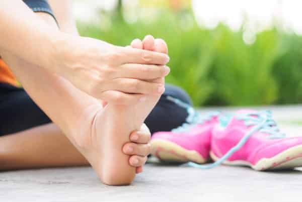 Calambres en los pies y ejercicio: Lo que debes saber