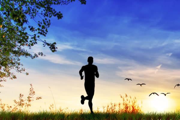 Correr, por poco que sea, reduce la probabilidad de muerte por cualquier causa